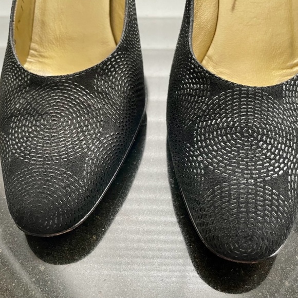 Bruno Magli Vtg Textured Black Pump Size 7.5 - Picture 5 of 13